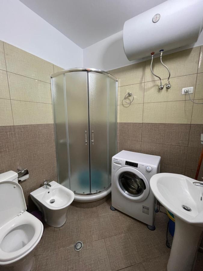 Amaris Apartments Durres Ngoại thất bức ảnh